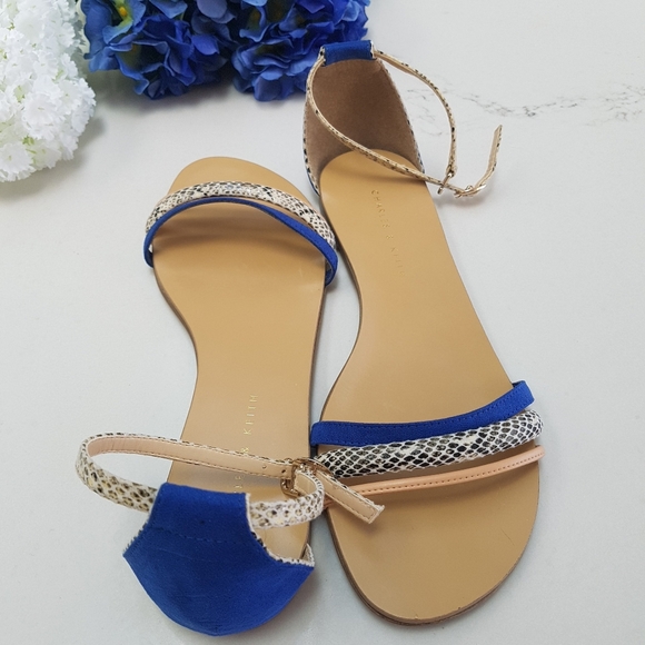 Charles and Keith sandals - Picture 2 of 3